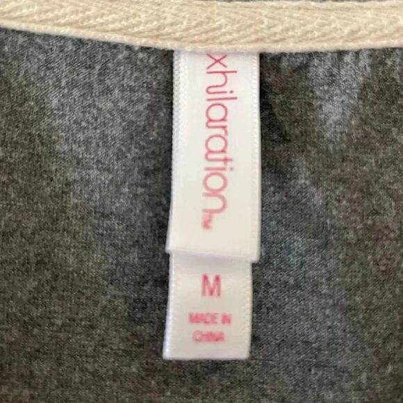 Xhilaration Color Black Purple Gray Fluttery Cap Sleeves Lightweight SZ M # 1388 - Picture 6 of 11